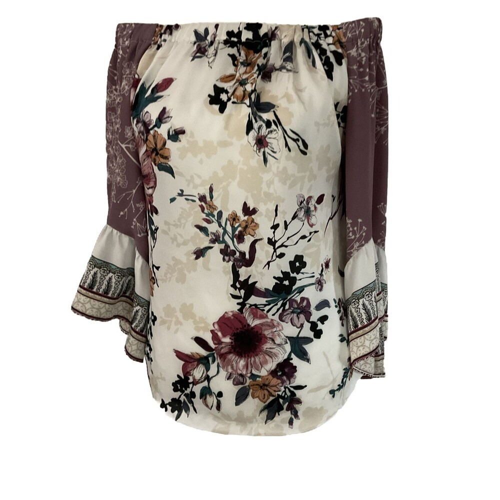 White House Black Market 3/4 Sleeve Off Shoulder, Size XS. LTOP571